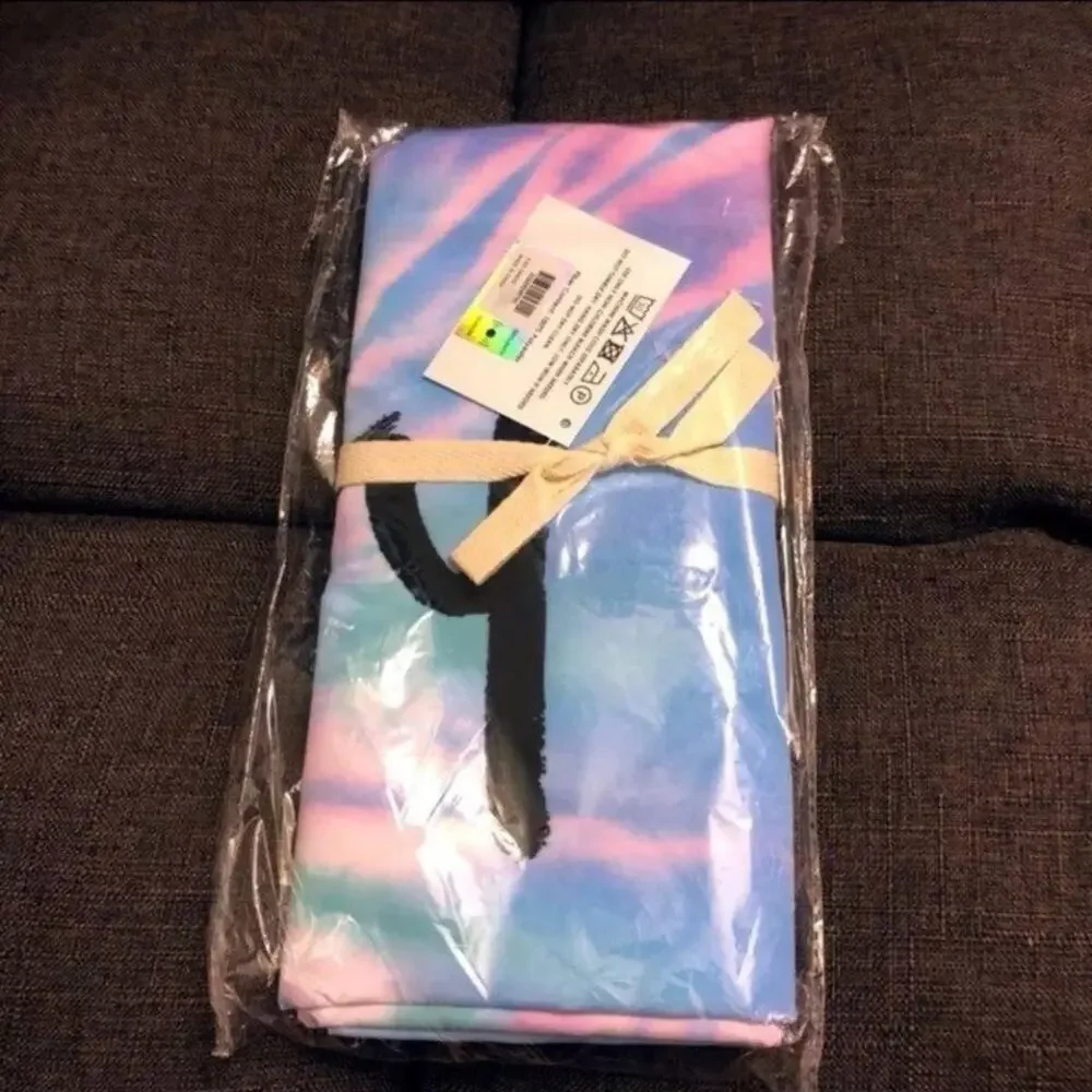 New Pastel Colorful Tie Dye Swirl Gypsy Soul Pillowcases